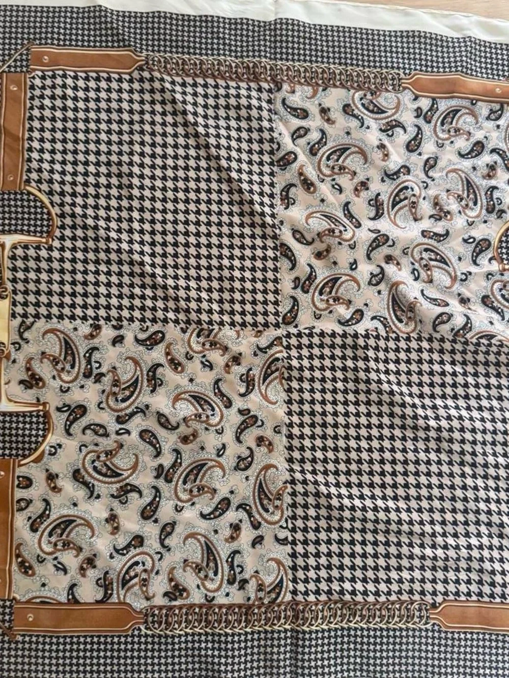 Vintage Paisley and Houndstooth silk scarf in Beige and Black